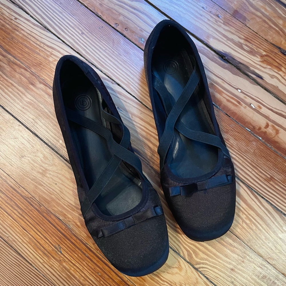Urban Outfitters Satin Bow Mary Janes